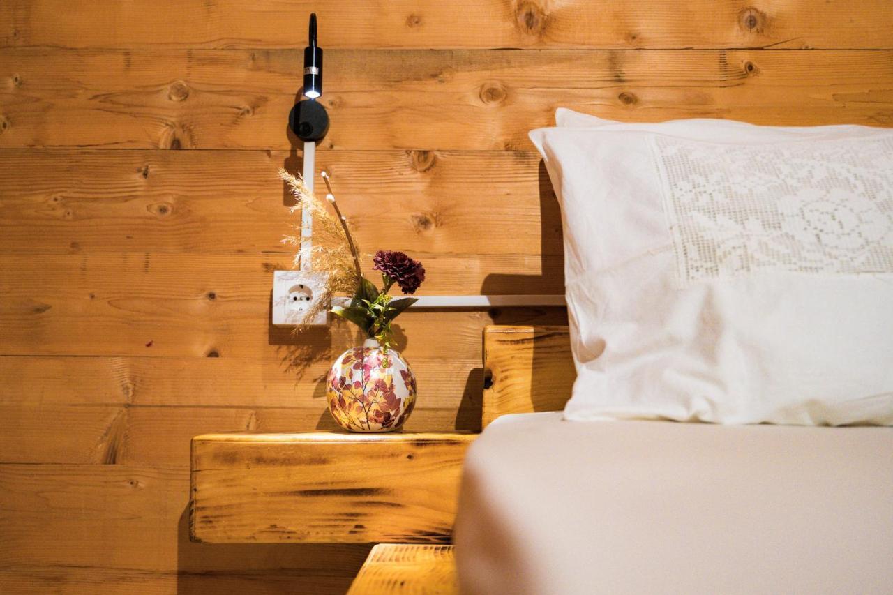 Madre Natura Glamping 乌尔齐尼 外观 照片